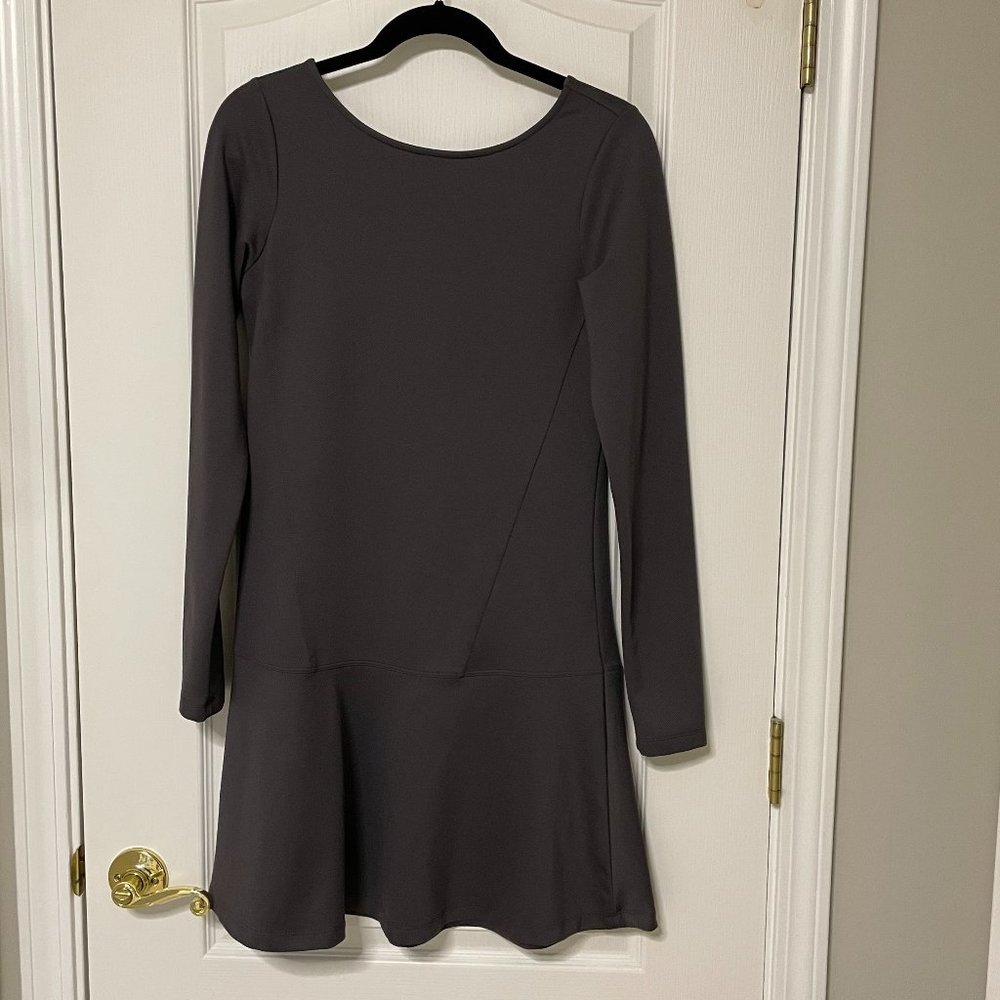 LOLE IRENE Slate gray dress with drop waist Size Small